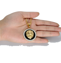 Charger l&#39;image dans la galerie, Collier tête de Lion&lt;br&gt;Fond Noir