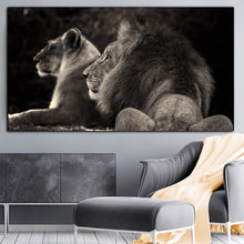 Charger l&#39;image dans la galerie, Tableau Noir et blanc&lt;br&gt;lion/lionne